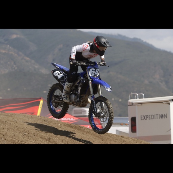 Meet your Posher, Kourtney - Picture 3 of 3